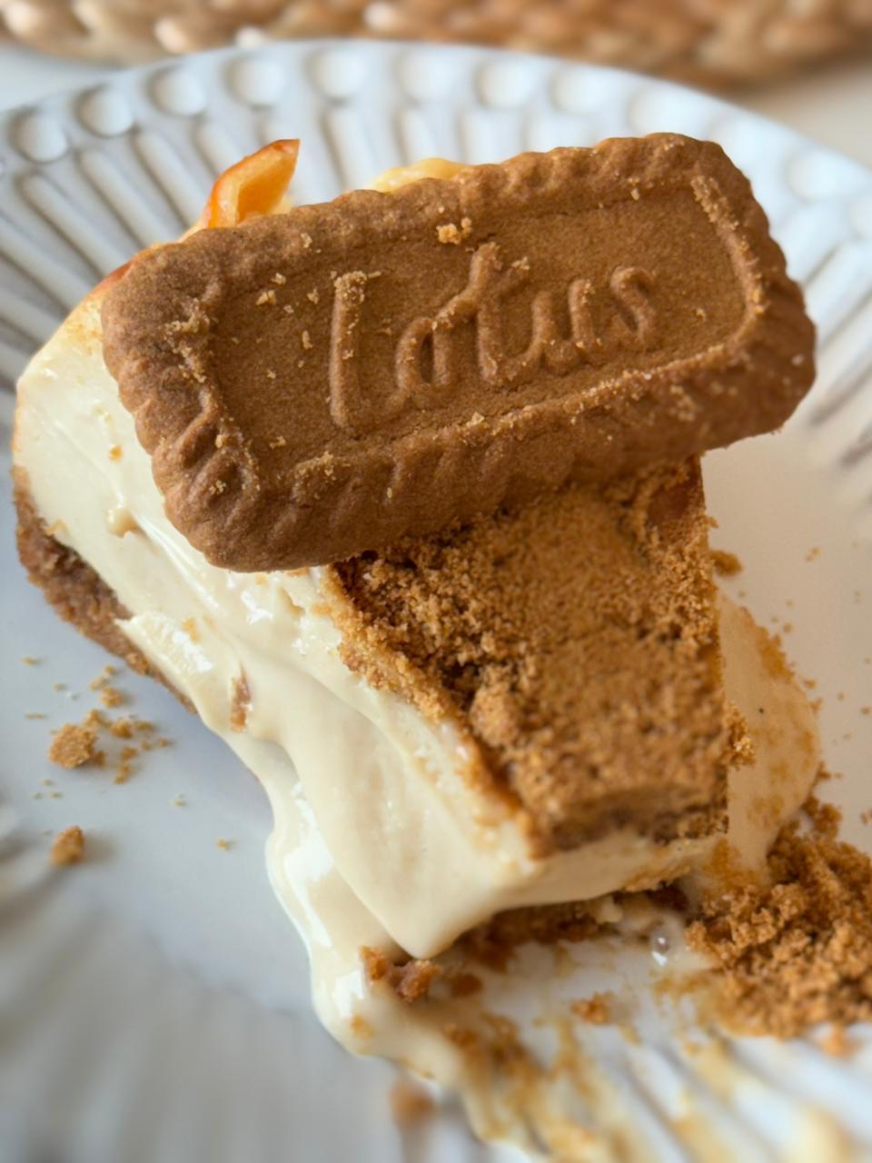 Tarta Vasca de Lotus